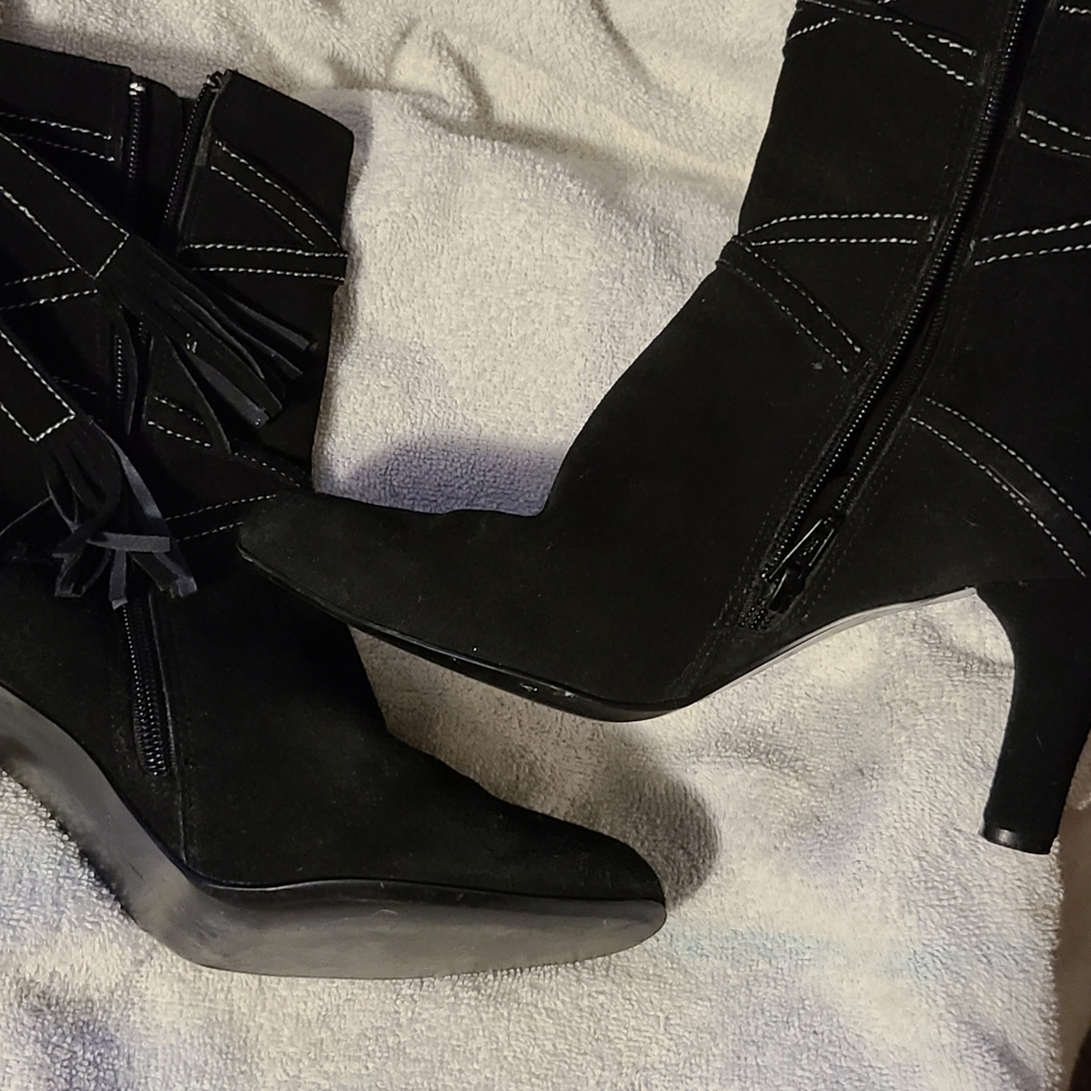 Bisou Bisou Heel Boots